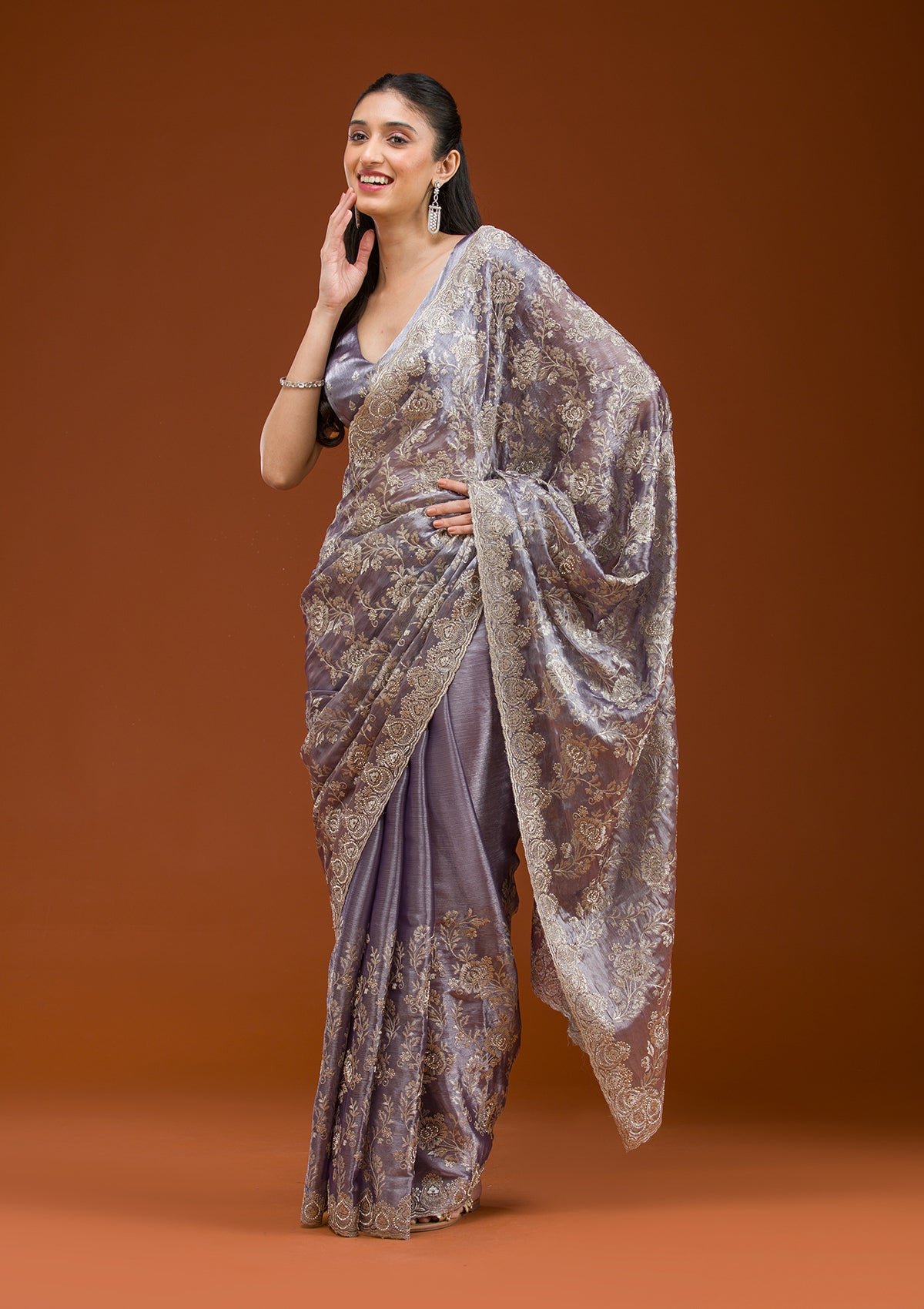 Elegant Grey Tissue Saree with Intricate Zariwork