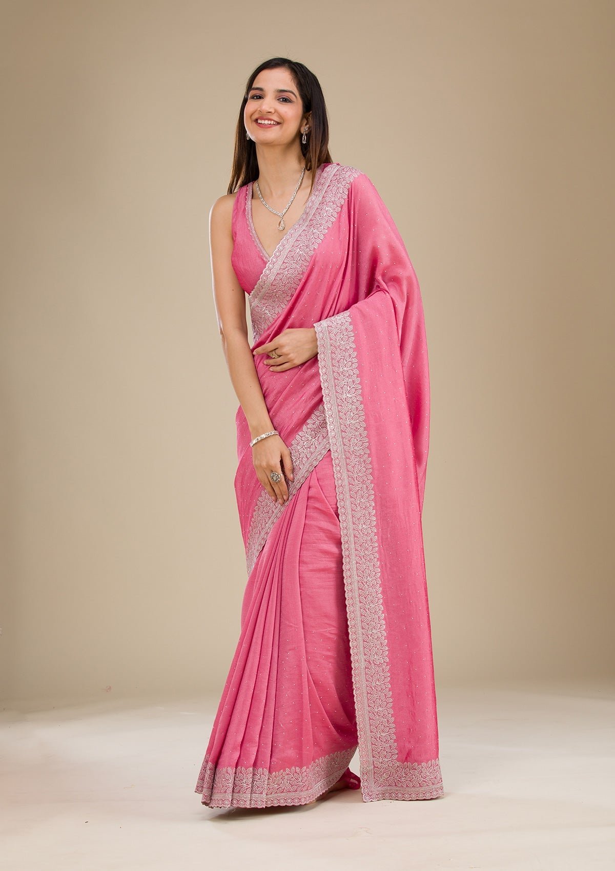 Elegant Onion Pink Soft Silk Saree with Exquisite Zari Work