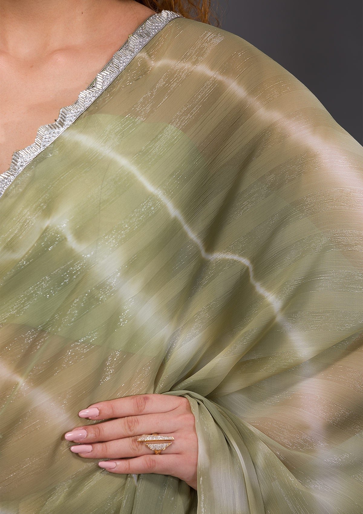 Enchanting Pista Green Georgette Saree with Elegant Stonework and Shimmer - Image 7