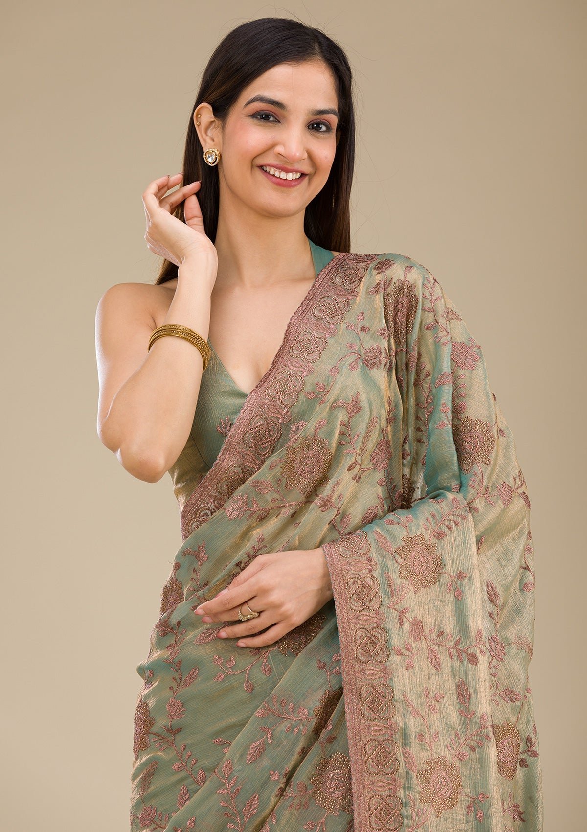 Elegant Pista Green Raw Silk Saree with Intricate Threadwork - Image 6