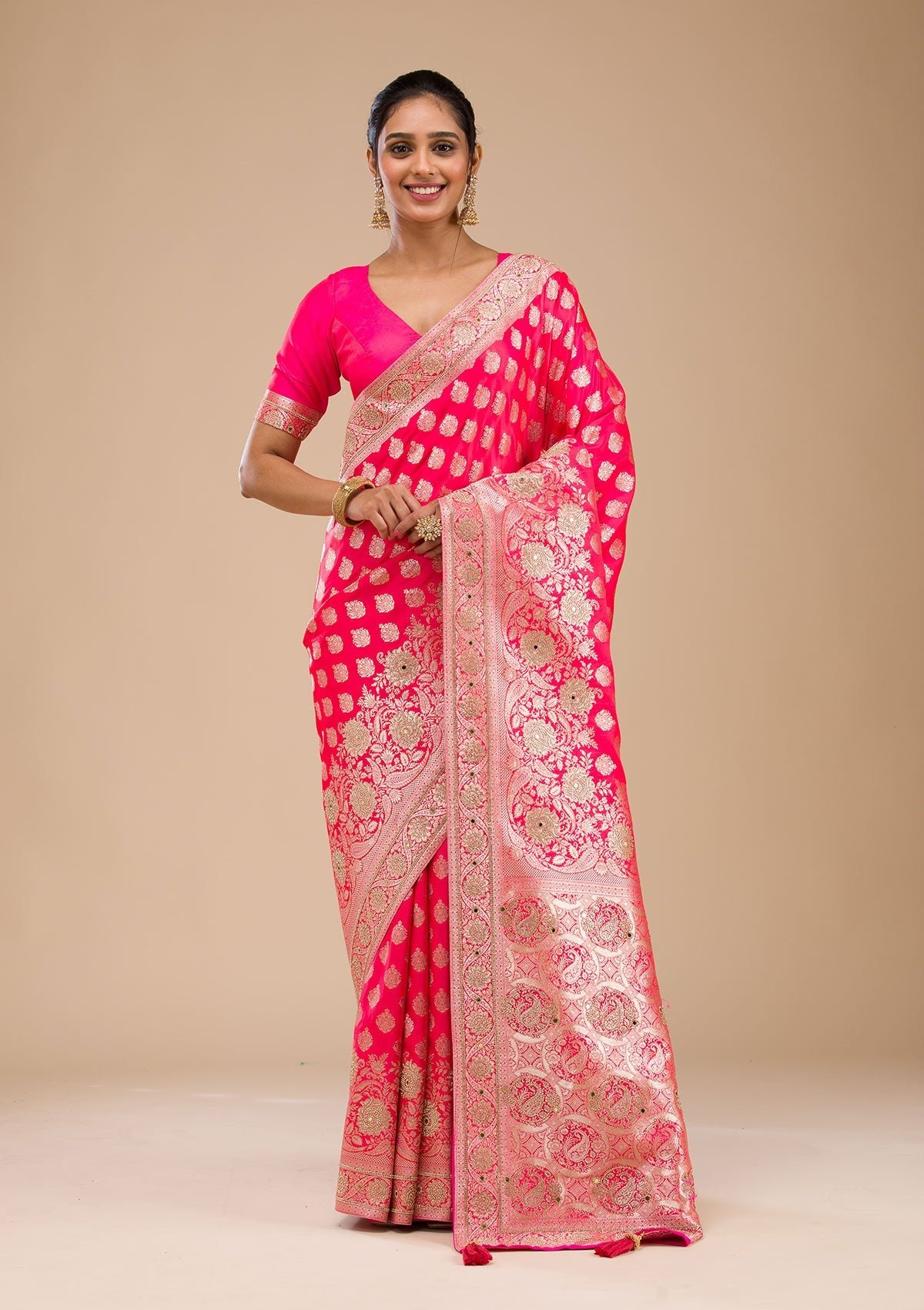 Exquisite Rani Pink Zariwork Raw Silk Saree for Elegant Occasions