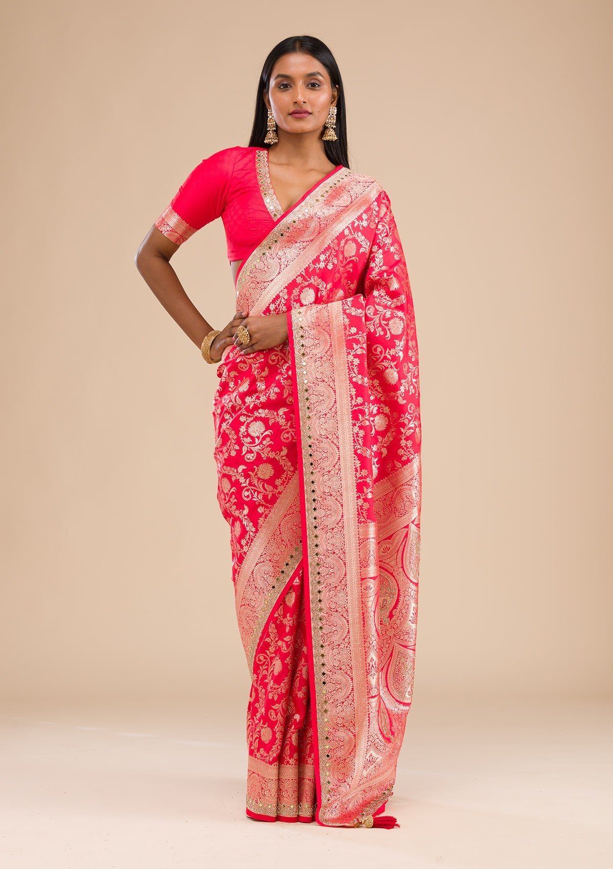 Elegant Red Banarasi Silk Saree with Exquisite Zariwork